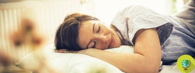 Insomnia: Eating healthy helps you sleep better and more