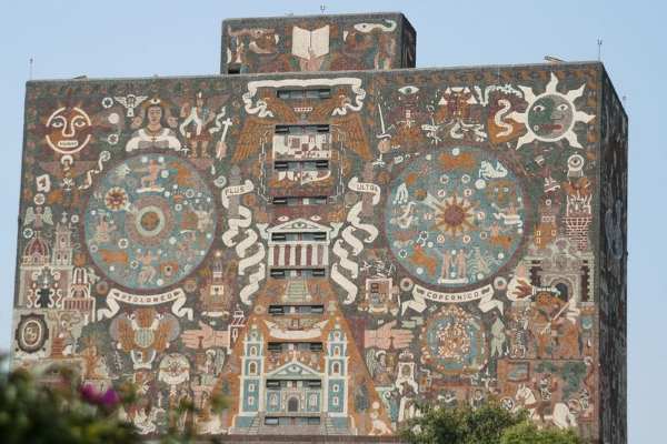 The wonderful Aztec murals of the Mexican University (PHOTO)