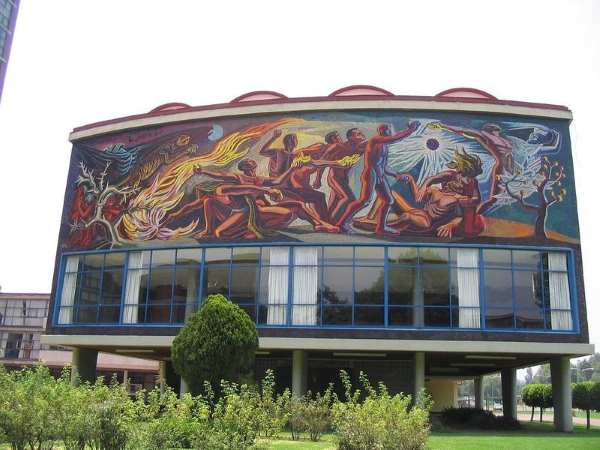Los maravillosos murales aztecas de la Universidad Mexicana (FOTO)