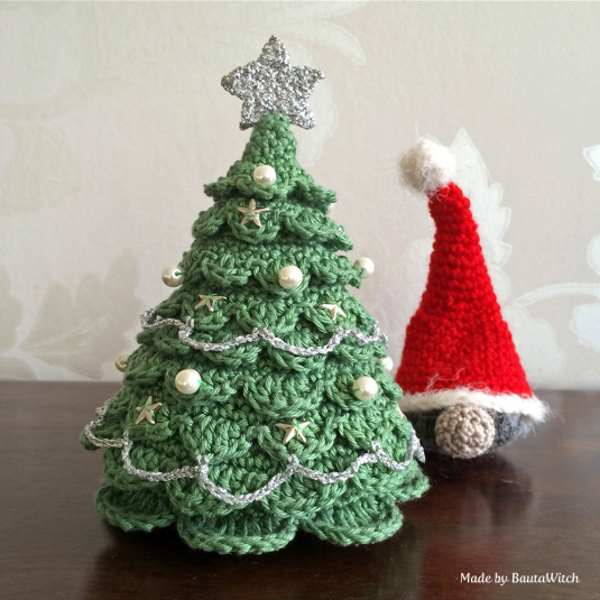 Christmas amigurumi: patterns and tutorials for decorations and crochet puppets