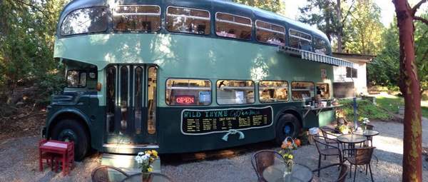 How I turn your old bus into a coffee shop