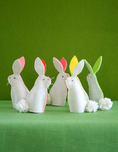Décorations pour Pâques : des lapins recyclés de manière créative à réaliser avec les enfants