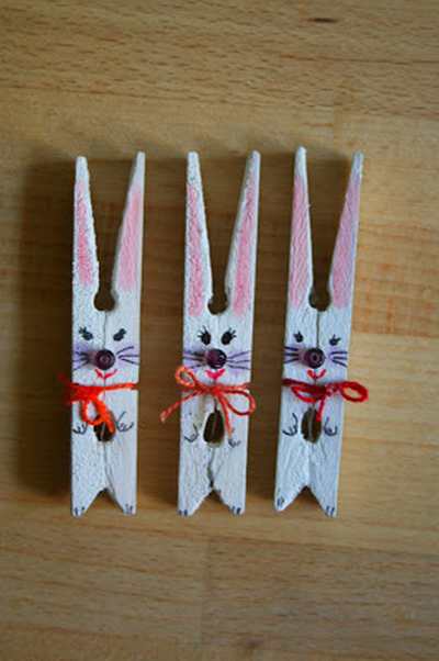 Decoraciones para Pascua: conejitos reciclados creativamente para hacer con los niños