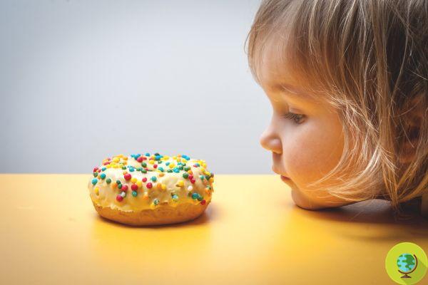 Portugal prohíbe la publicidad de snacks envasados ​​destinados a niños