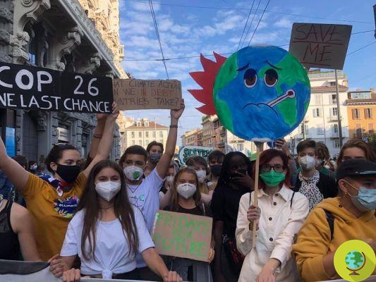 “Immediately declare a state of global climate emergency”, the petition launched by young activists from all over the world