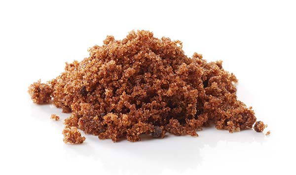 Brown sugar: is it as bad as white? Properties and which one to choose