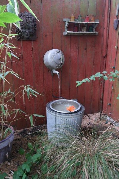 10 fontaines de jardin DIY gratuites à partir de déchets