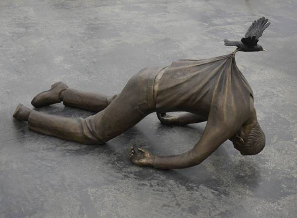 The 10 sculptures scattered around the world that leave you with bated breath
