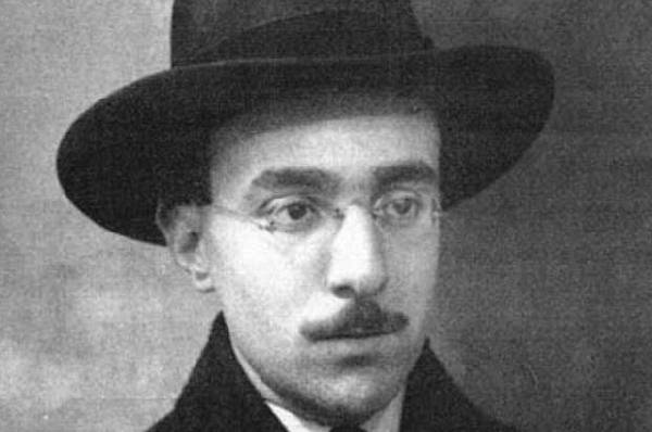 Fernando Pessoa, history, works and most beautiful phrases of the restless writer