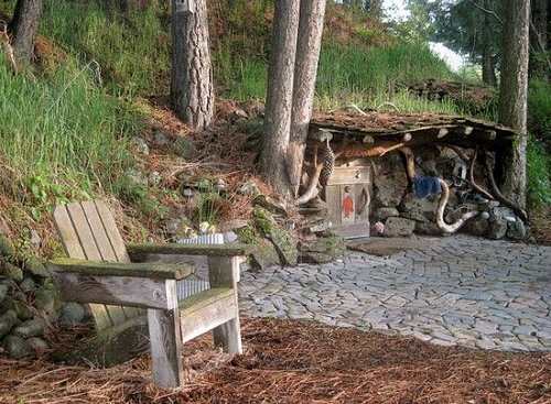 How to build a hobbit house in the garden (PHOTO)