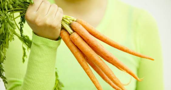 Antioxidantes naturales: 10 alimentos contra los radicales libres y el envejecimiento