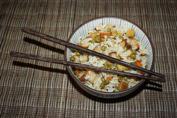 Cantonese rice: the original recipe and 10 variations