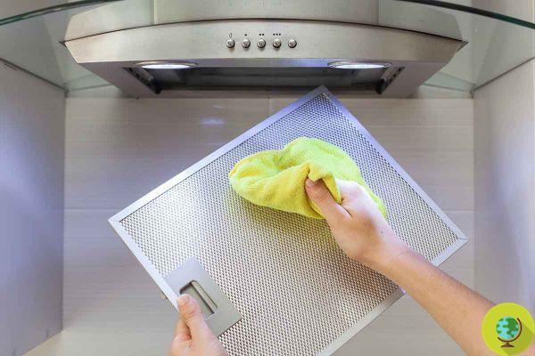 How to clean the kitchen hood and filter with just 3 ingredients