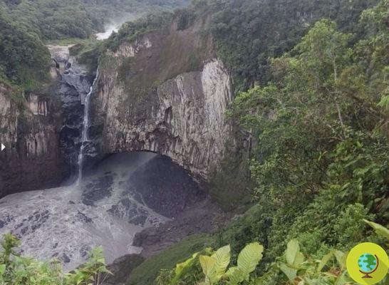 It used to be the largest waterfall in Ecuador and has now officially disappeared