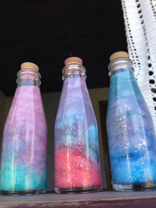 Reciclagem criativa de frascos de vidro: como criar uma nebulosa fantástica (FOTO)