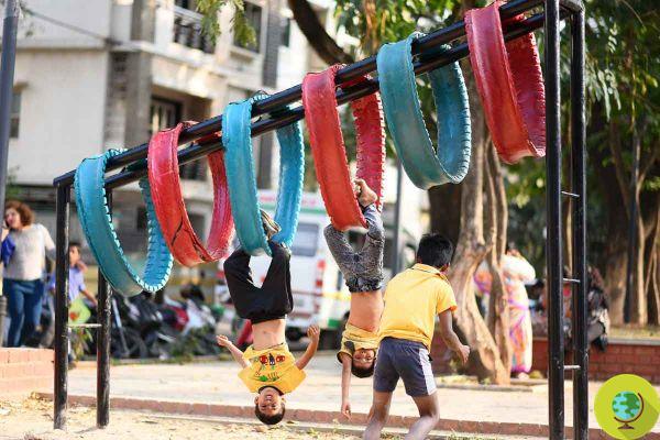 With tires and industrial waste, this Indian architect has built and donated more than 280 playgrounds across the country