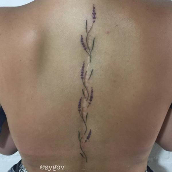 Increíbles tatuajes que convierten las cicatrices en obras de arte