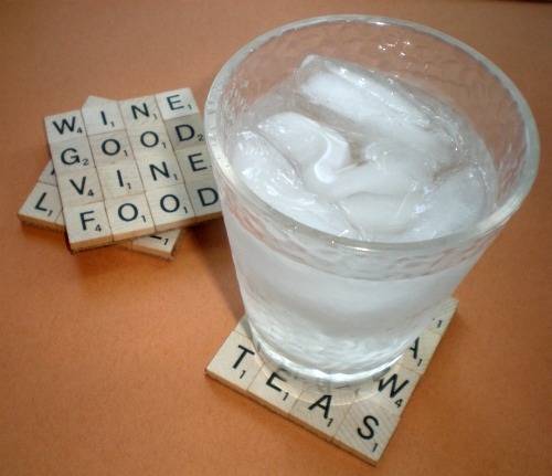 Creative recycling: 10 DIY coasters from the trash