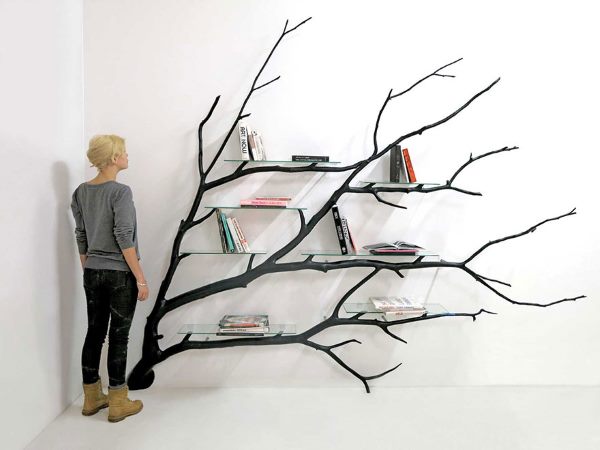 Encuentra un árbol caído y conviértelo en una librería