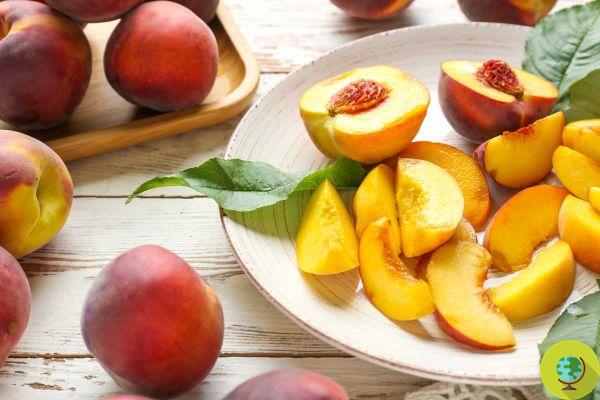Peach peels, you'll never throw them away again after discovering these 5 unsuspected ways to reuse them