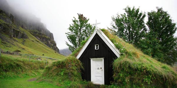 Telhados verdes e muito mais: as casas Turf na Islândia nomeadas para património da Unesco (FOTO)