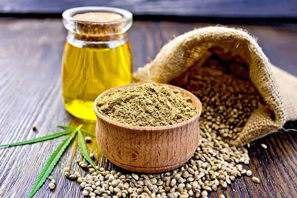 Hemp flour: properties, uses, recipes and where to find it