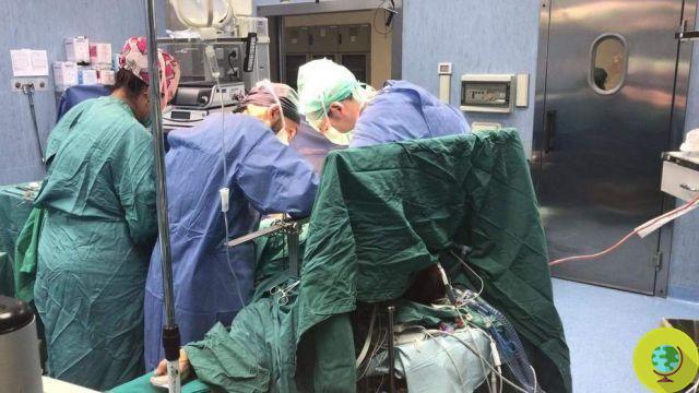 Em Savona, a primeira operação cardíaca com hipnose para fins analgésicos para redução de drogas anestésicas