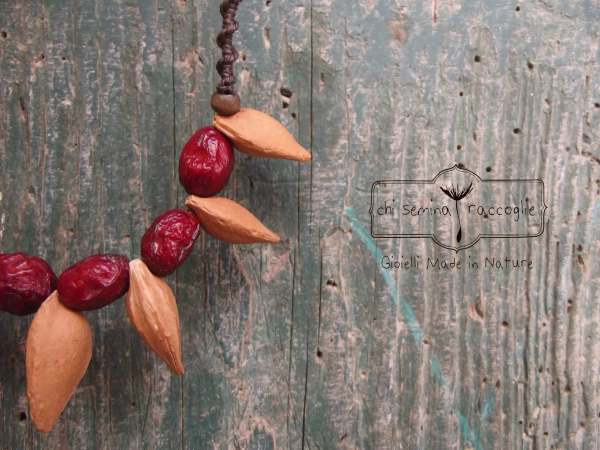 Who sows reap: eco-jewels made in Sicily to return to Nature