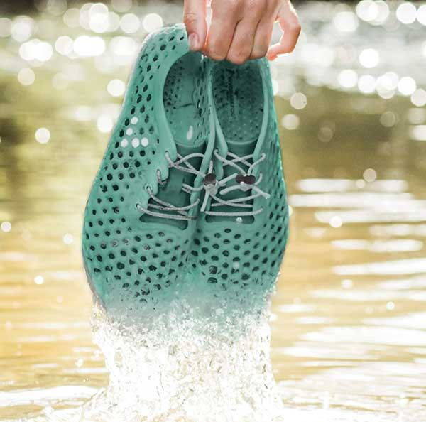Ultra III, las primeras zapatillas del mundo hechas de algas