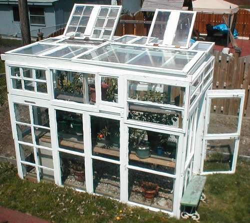 5 eco-friendly and handmade greenhouses from waste