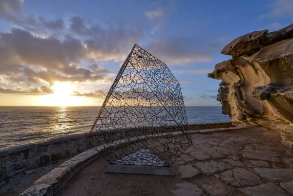The striking sculptures by the sea in Sydney