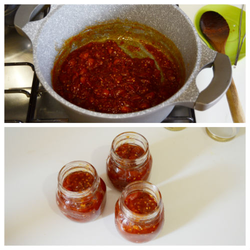 Datterini tomato jam without refined sugar