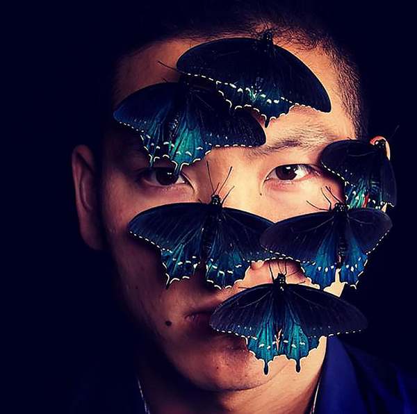 O homem que está salvando as borboletas da Califórnia da extinção em seu jardim (FOTO)