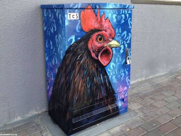 Street Art: Cabines elétricas e telefônicas de Auckland são transformadas em obras de arte