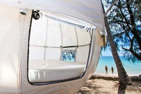 Cocoon: a tenda esférica para dormir nas árvores