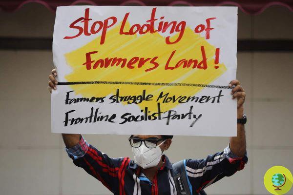 Indian farmers are starting the biggest protest against multinationals ever seen