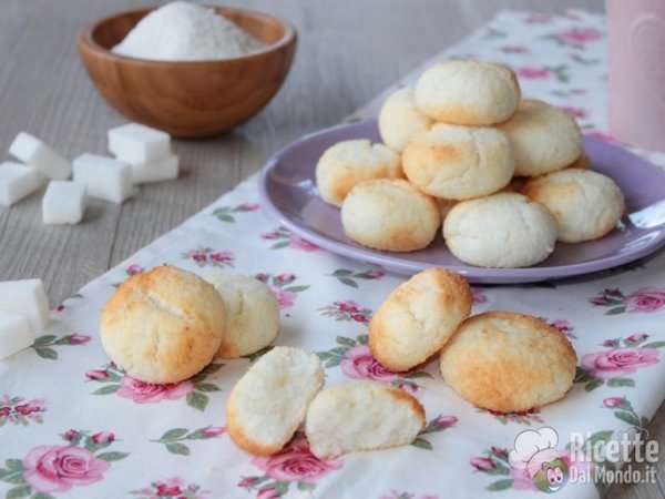 Biscuits à la noix de coco : la recette originale et 10 variantes