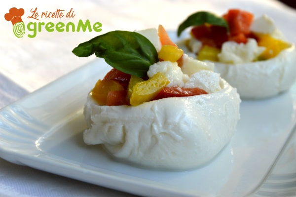Mozzarella stuffed with peppers