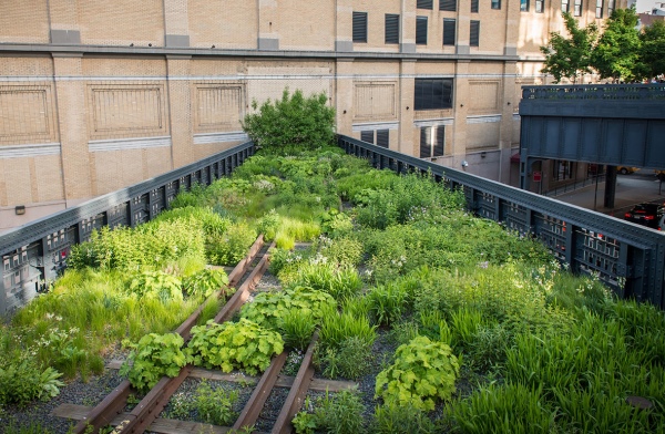 High Line Park : voici le parc zen de Manhattan obtenu à partir de l'ancienne voie ferrée surélevée