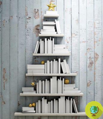 10 árboles de navidad hechos con libros