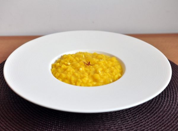 Saffron risotto: the original recipe and 10 variations