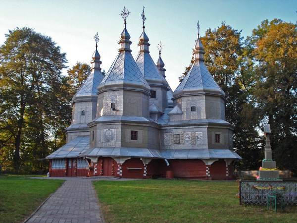 The wonderful Unesco Heritage wooden churches in Ukraine