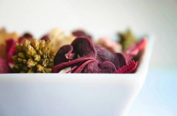How to prepare a potpourri to perfume the house in a natural way