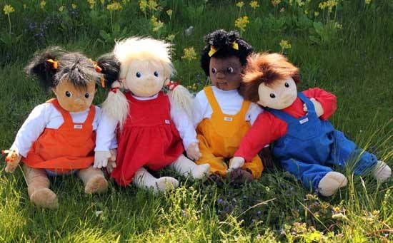 Empathy dolls: what they are, which ones to choose and where to find empathy dolls
