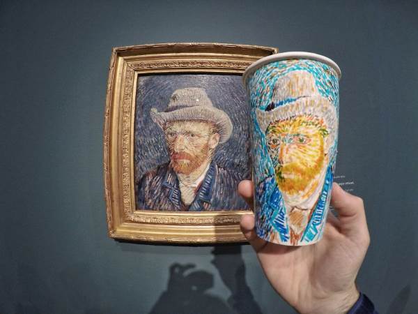 The artist who reproduces works of art in… disposable coffee cups