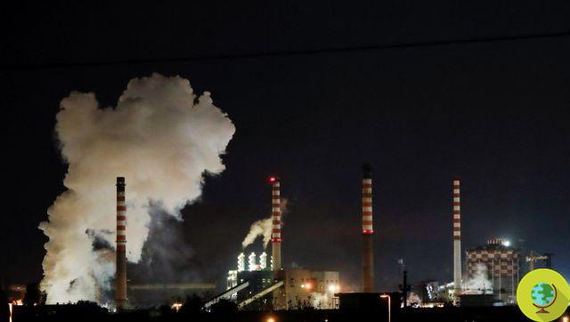 Trop d'infarctus à Tarente, excès d'hospitalisations même pour les enfants : la pollution industrielle en cause