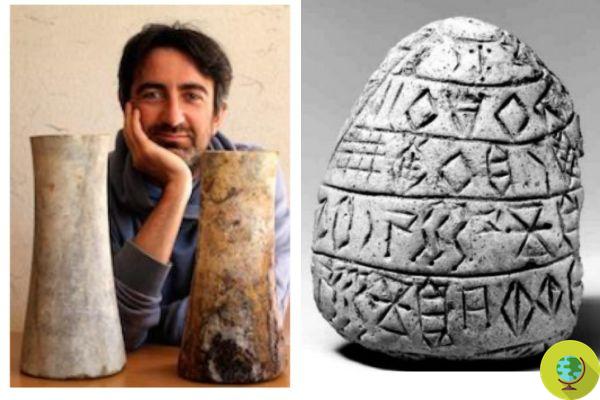 38-year-old archaeologist finally manages to decipher the Linear Elamite, the mysterious writing of 4000 years ago