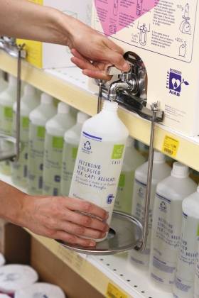 Detergentes de barril: con Ecor Casa ahorras 47.500 botellas de plástico en dos años