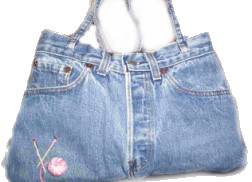Creative jeans recycling: 8 ideas to give new life to old denims