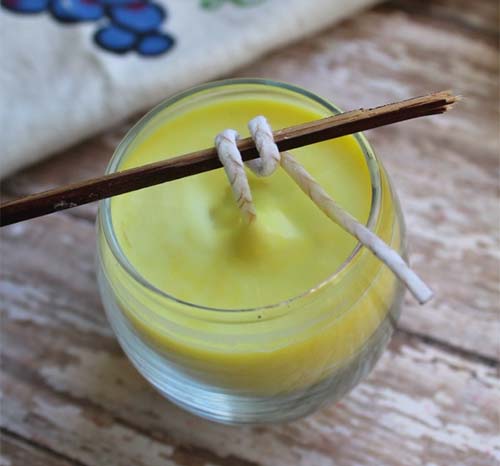 Velas de limón DIY: 3 recetas para hacerlas en casa